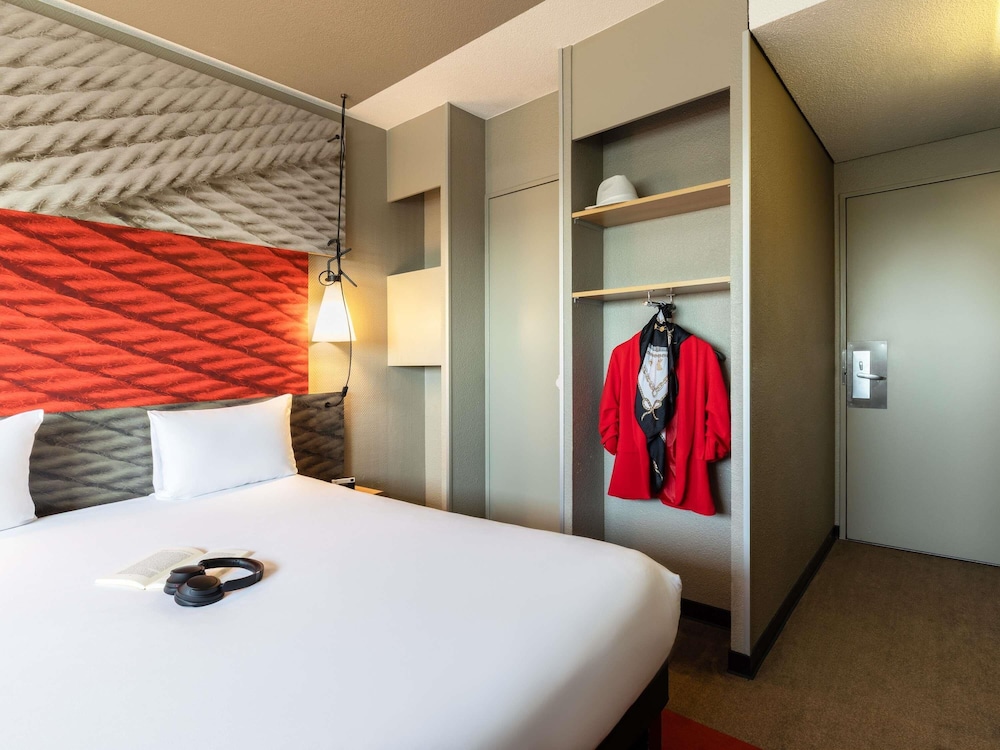 ibis Paris Porte De Montreuil 24/71