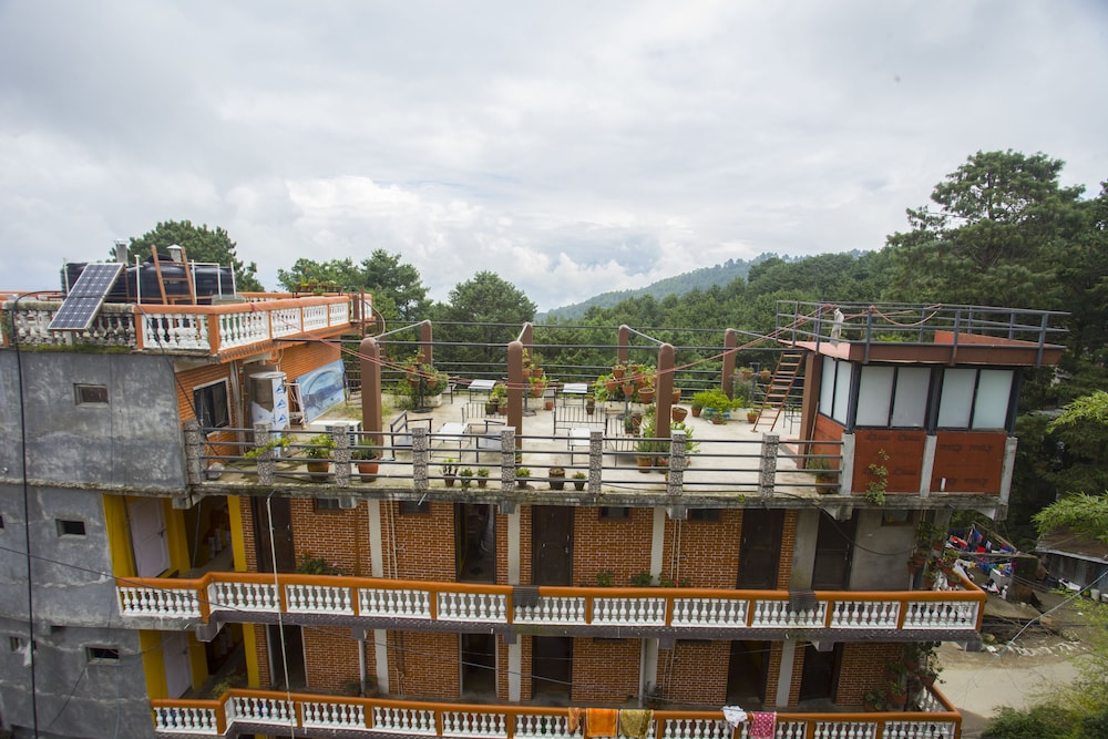 Langtang View Nagarkot Bed Breakfast 3/37