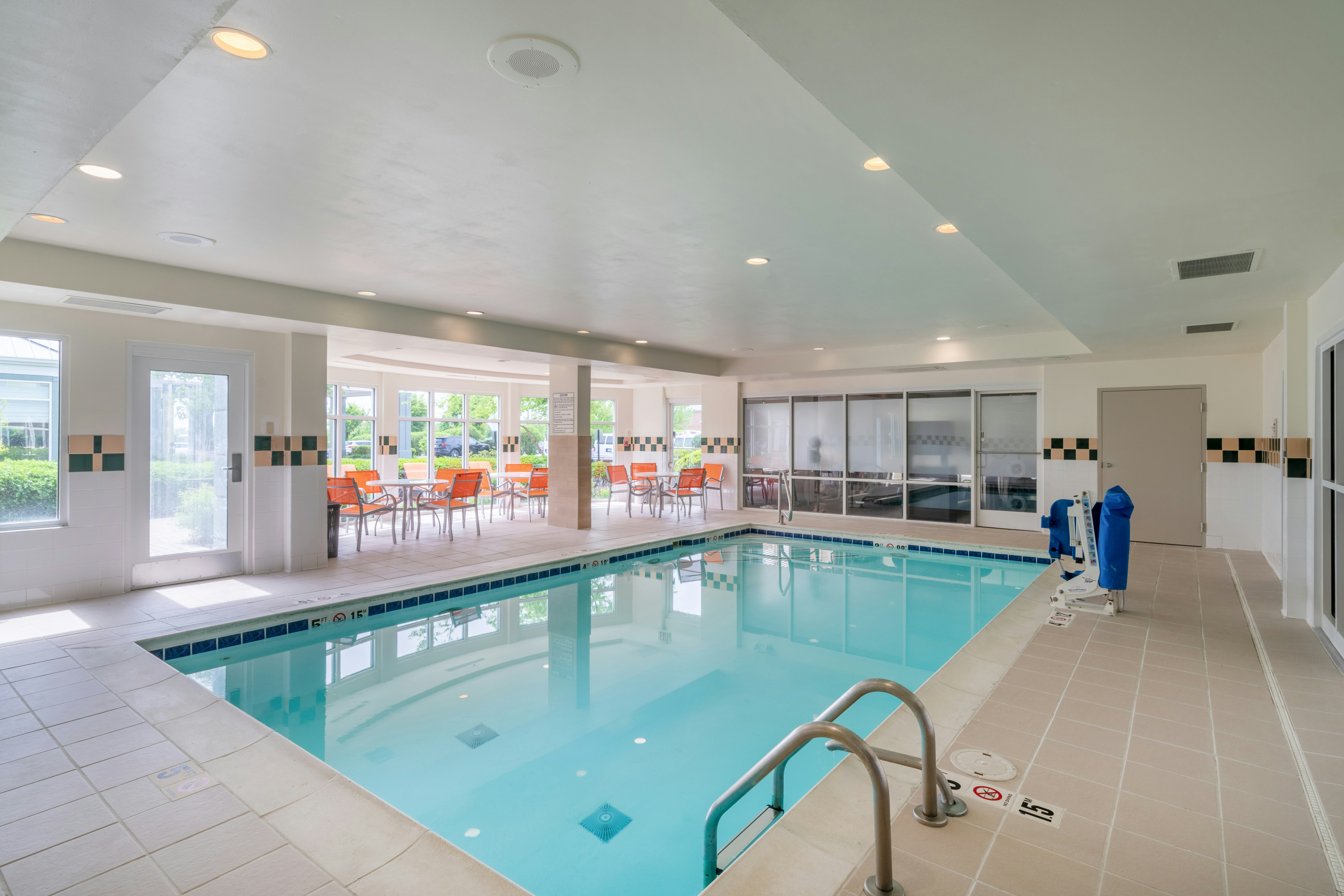 Hilton Garden Inn Louisville East 15/33