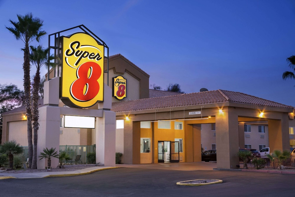Super 8 By Wyndham Marana/Tucson Area 5/50