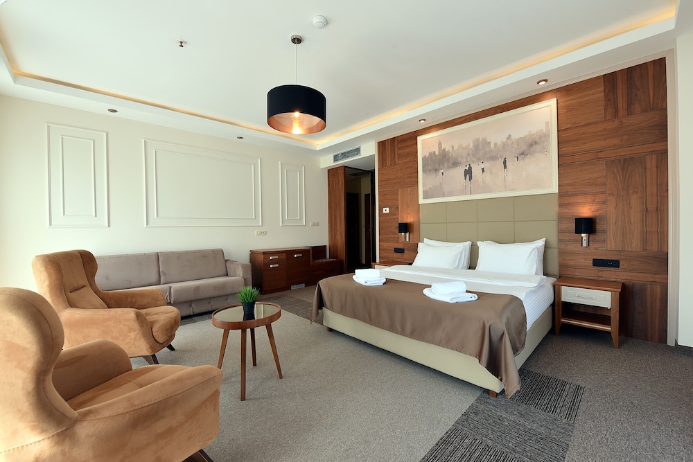 Lazaro Hotel Podgorica 22/45