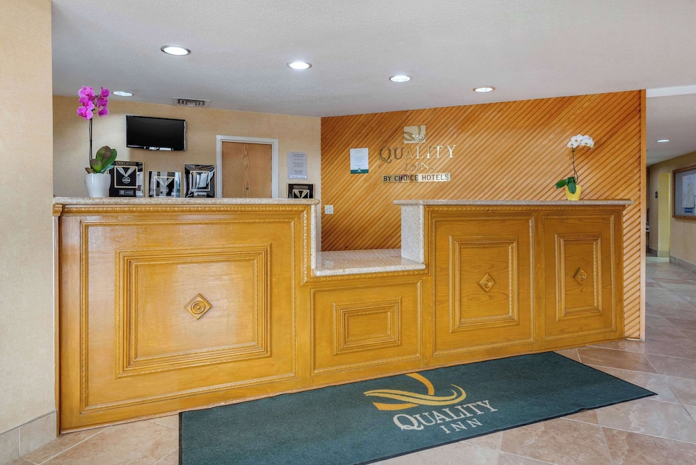 1734 West Hotel 6/32