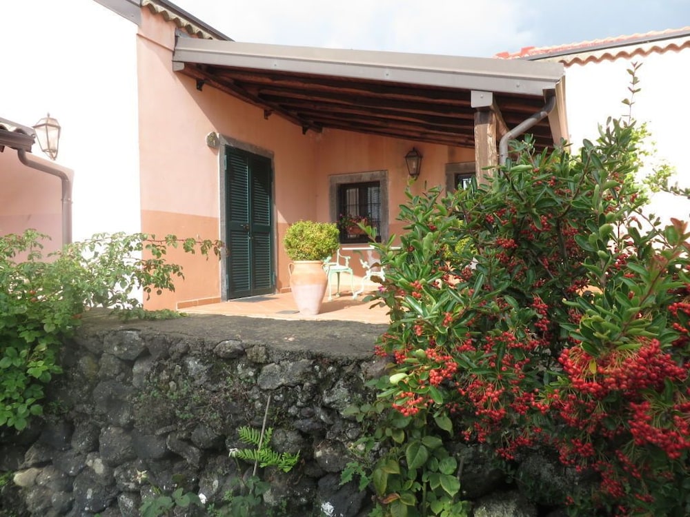 Agriturismo Le Case Del Merlo 54/59