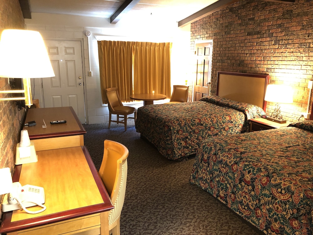 Dunes Inn 18/61