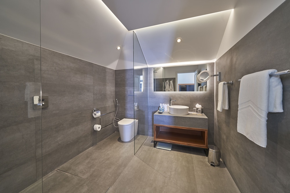 Artist, Suite, Twin Beds