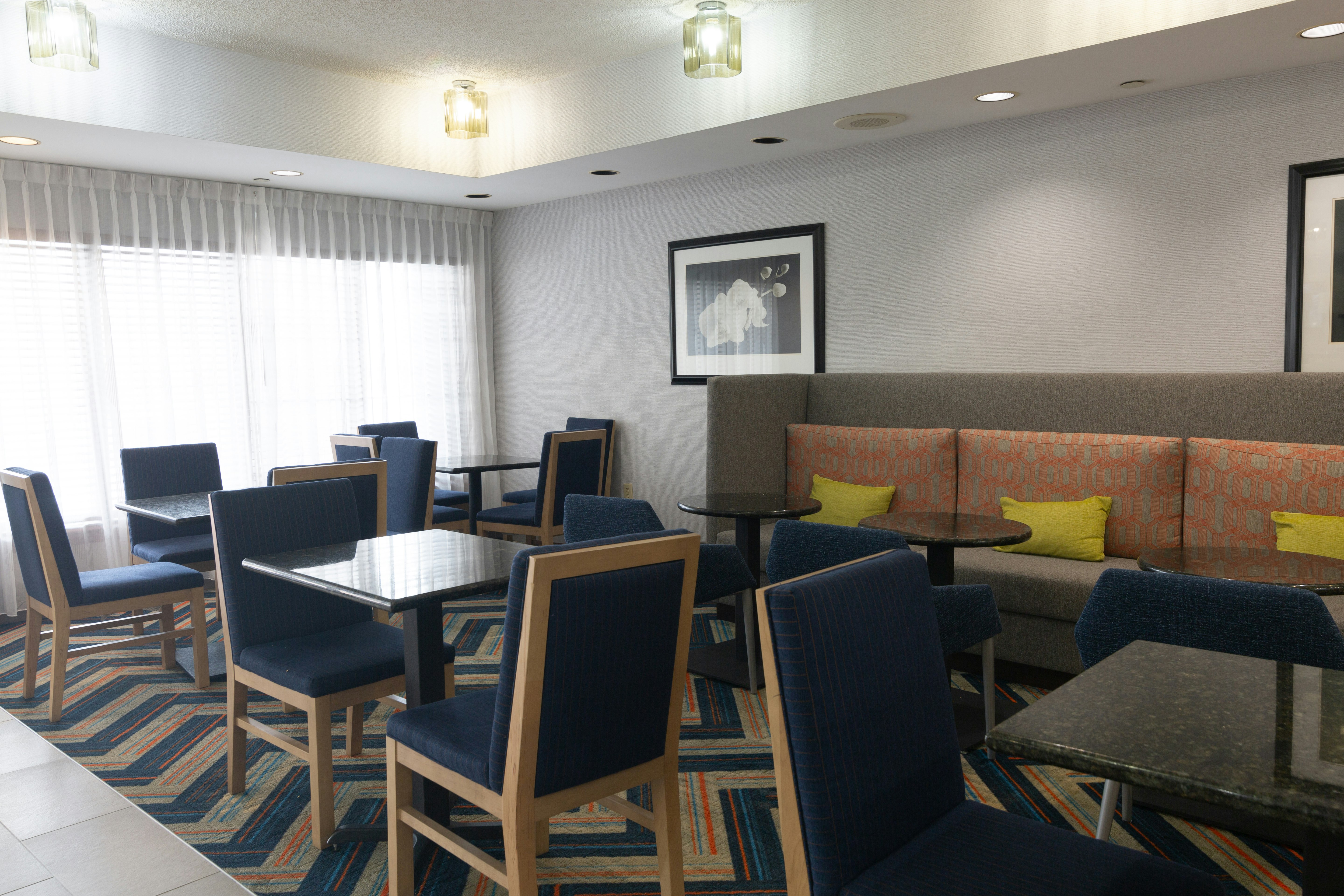 Hampton Inn Atlanta/Peachtree City 49/65