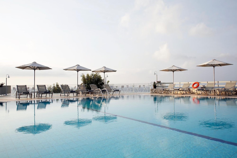 Asteris Hotel in KEFALONIA