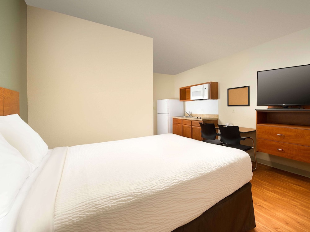 Extended Stay America Select Suites - Lake Worth 18/47