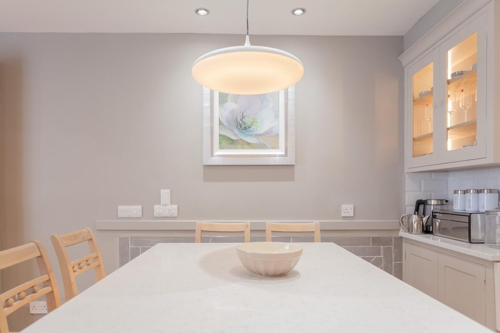 Alfred St Apartment 40/50