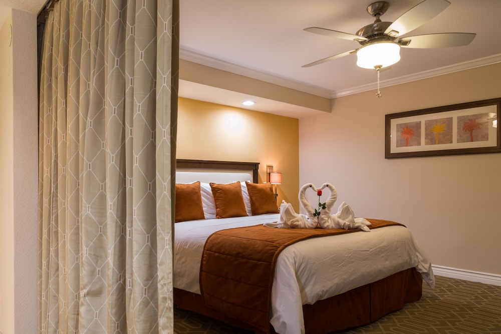 Coronado Beach Resort 22/77
