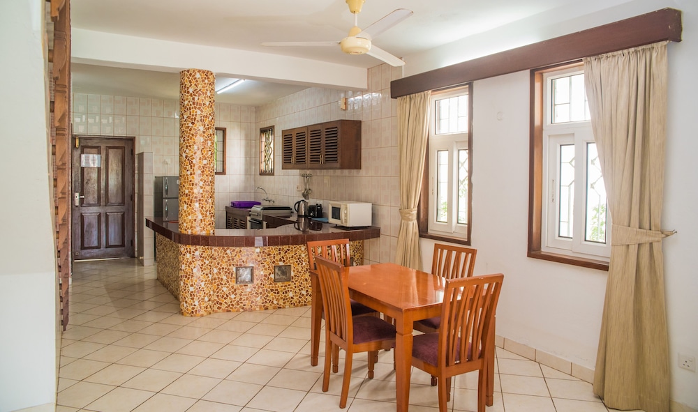 Nyali Beach Holiday Resort 29/48