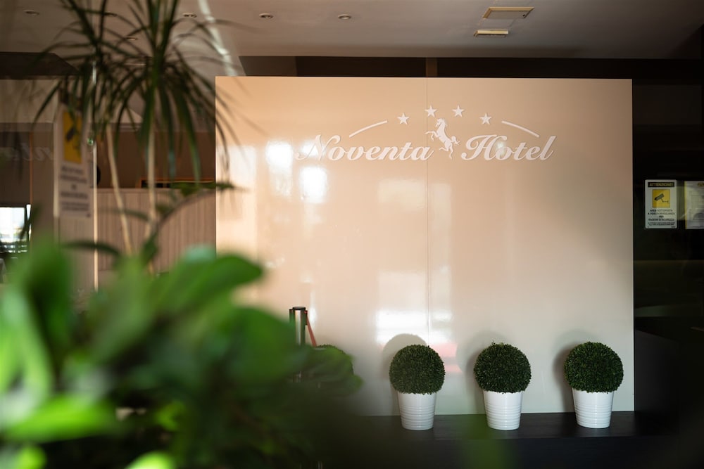 NOVENTA HOTEL 4/54