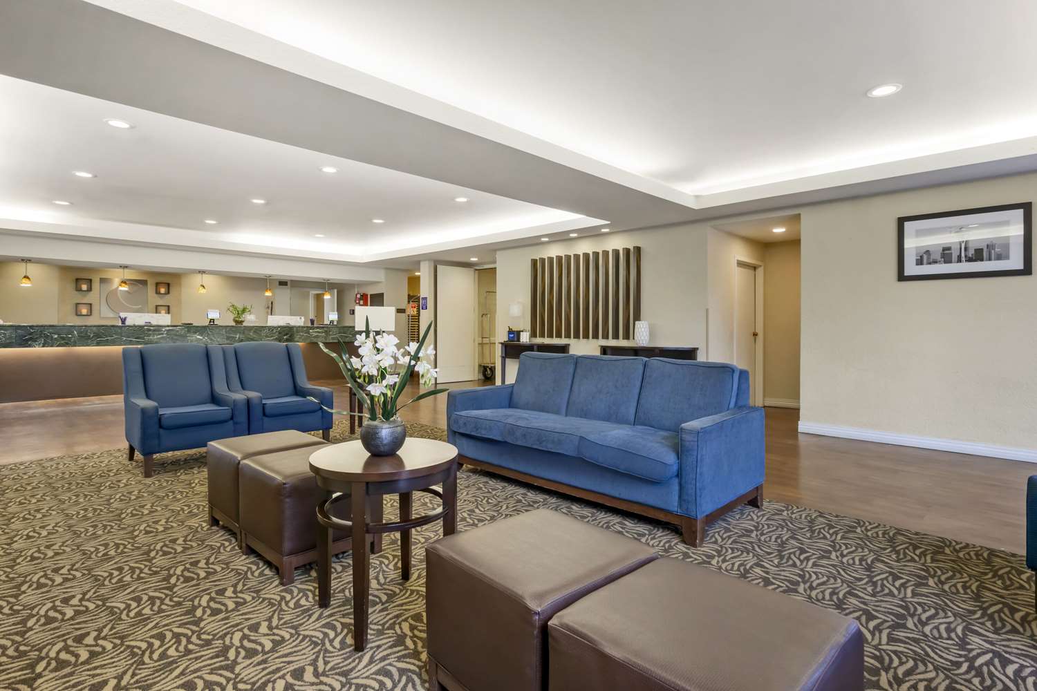 Comfort Inn & Suites Sea-Tac Airport 23/38