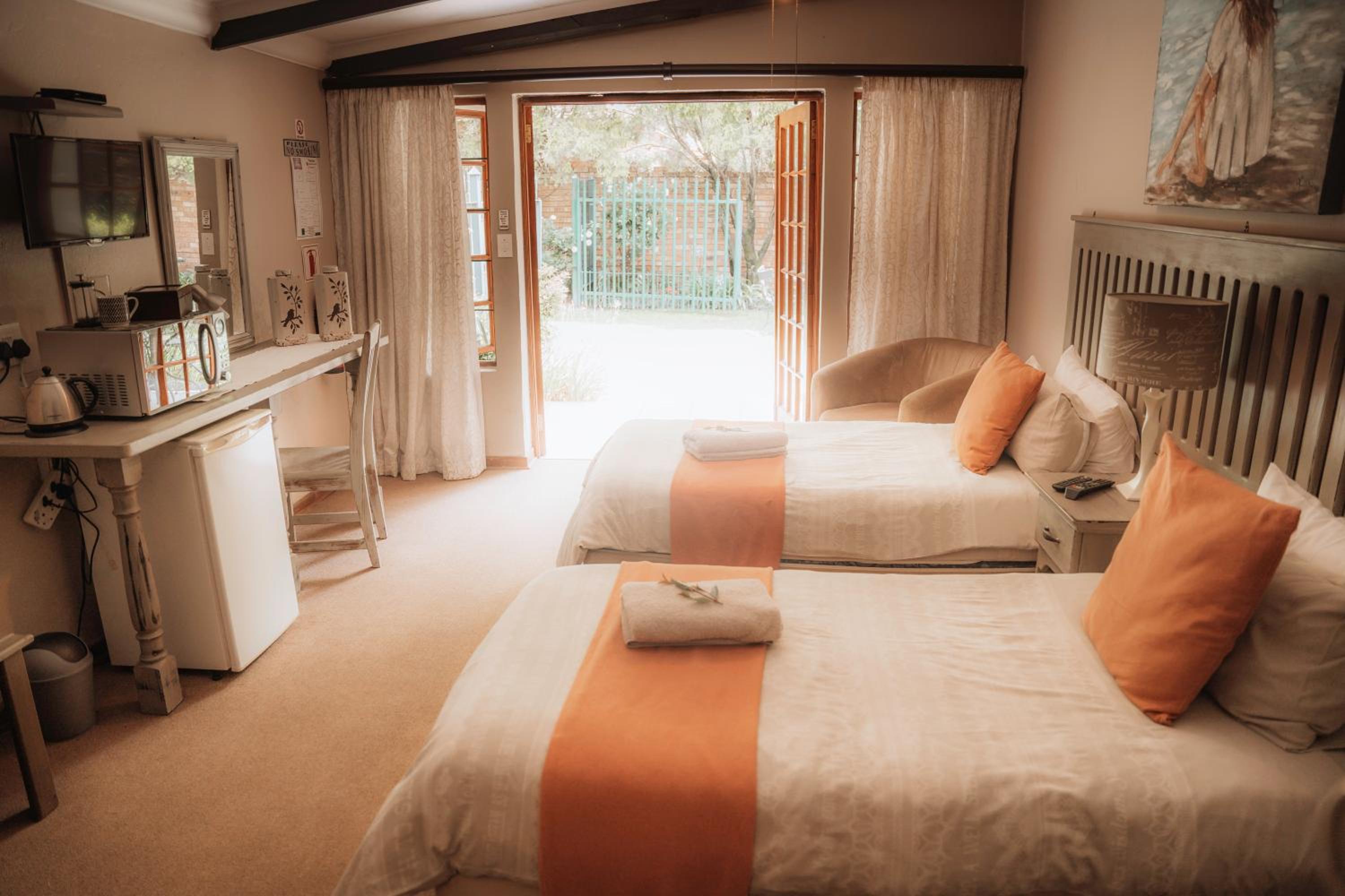 L'anda Guesthouse 7/23