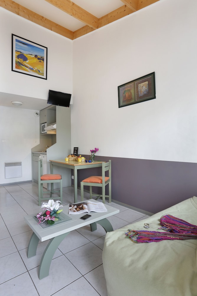 Residence Resid price Vacanceole 15/36