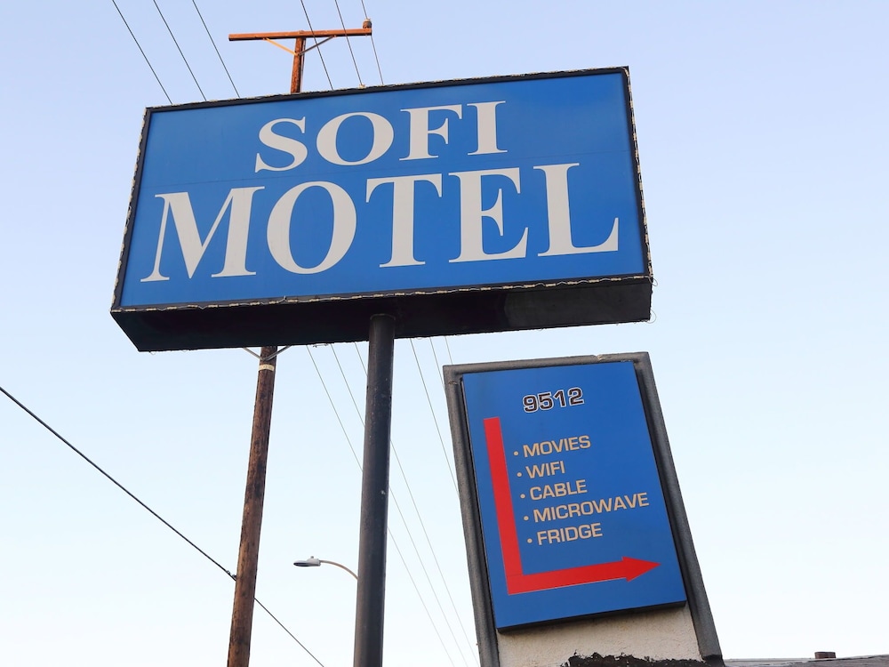 SOFI MOTEL 3/20