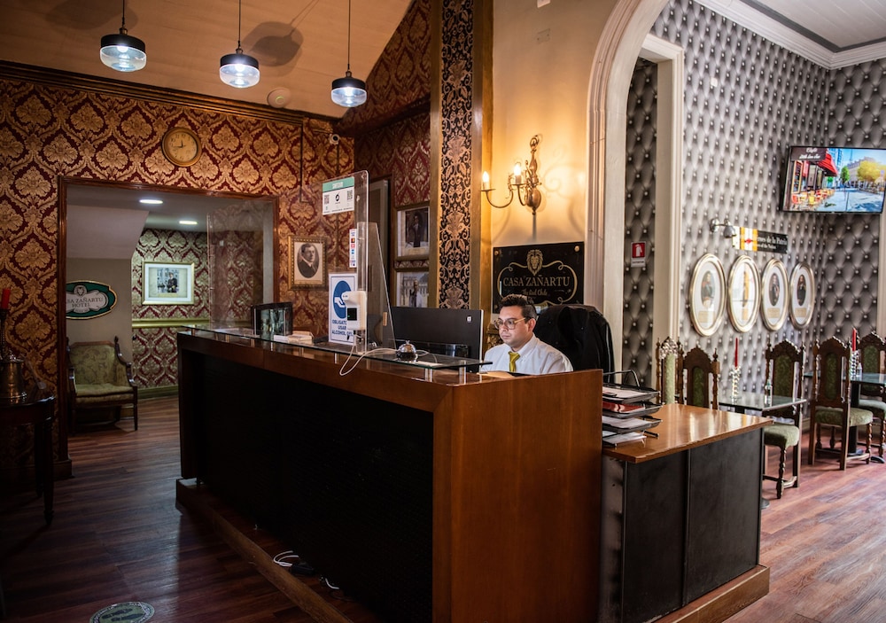 Hotel Casa Zanartu 12/61