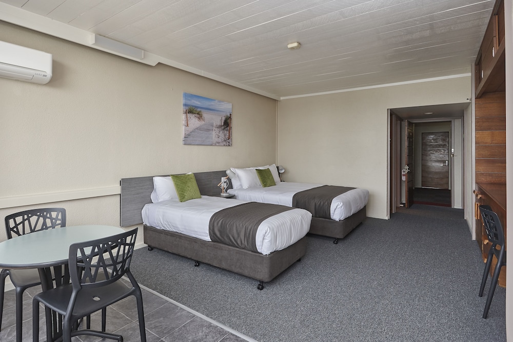 Bayside Inn 23/41