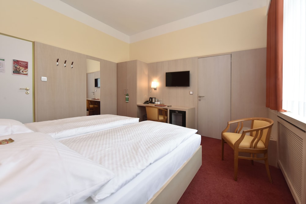 City Partner Hotel Adria 19/84