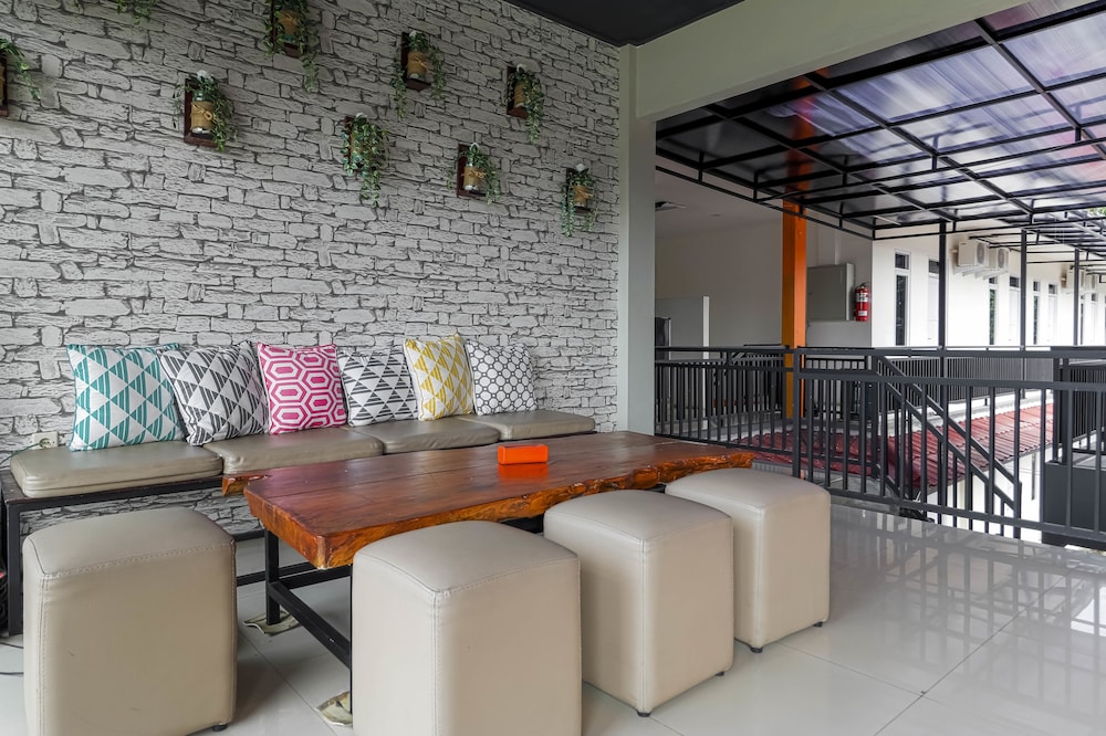 Reddoorz Near Exit Tol Bogor 26/27