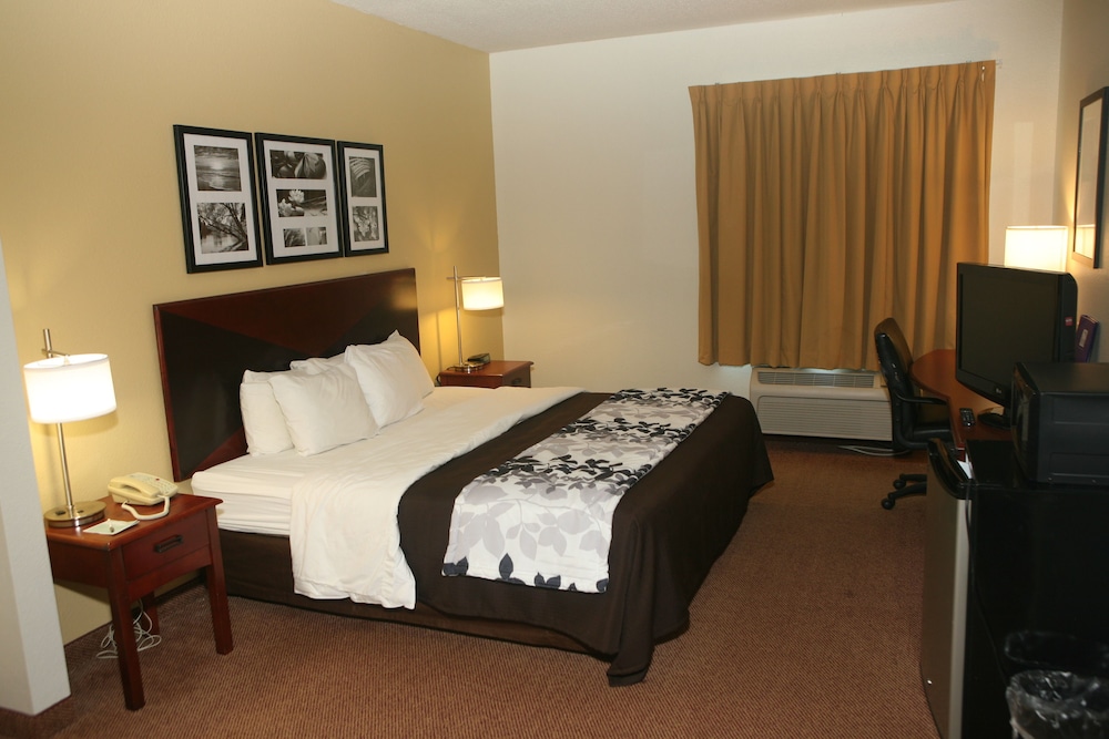 Wingate by Wyndham Dublin Near Claytor Lake State Park 6/38