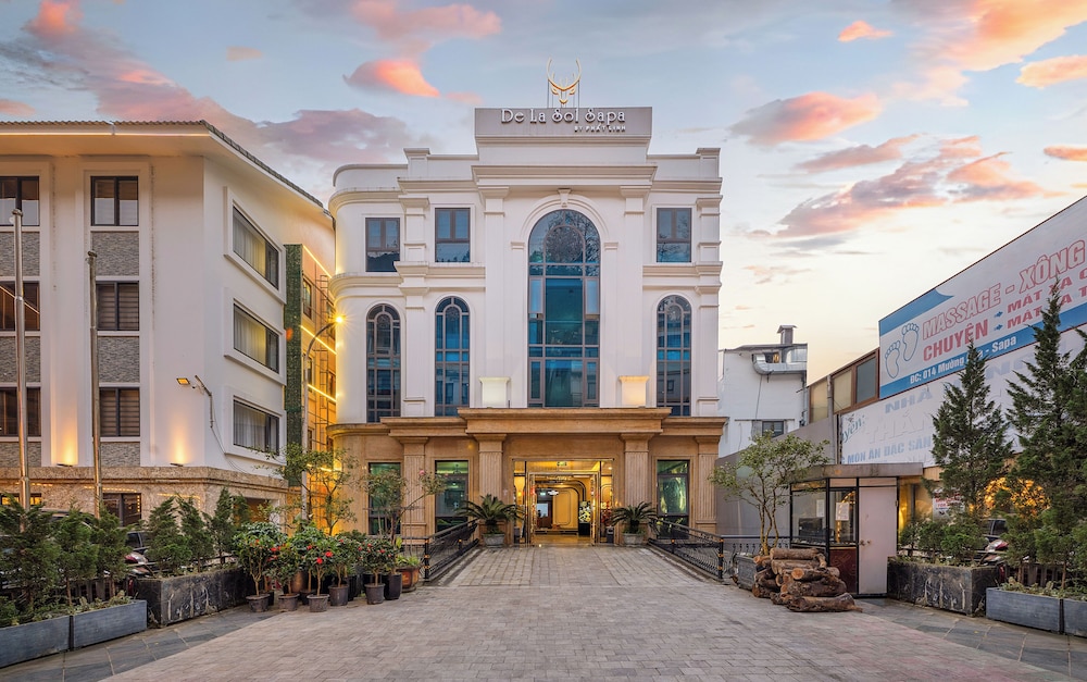 DeLaSol Sapa Hotel 4/50