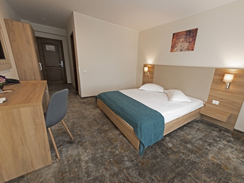 Hotel Regal 30/64