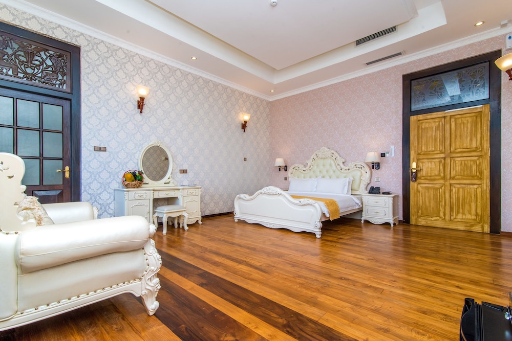 Kabalana Hotel 6/50