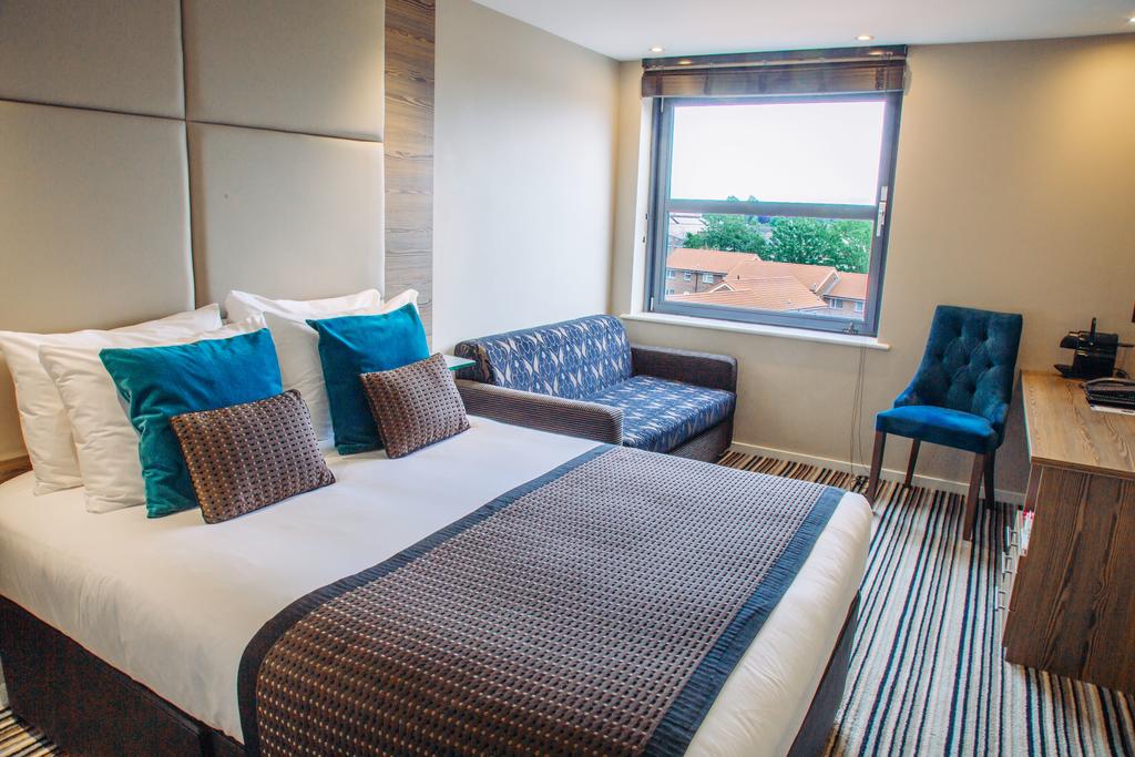 غرفة قياسية بسريرين منفصلين، Holiday Inn York City Centre by IHG 3/10