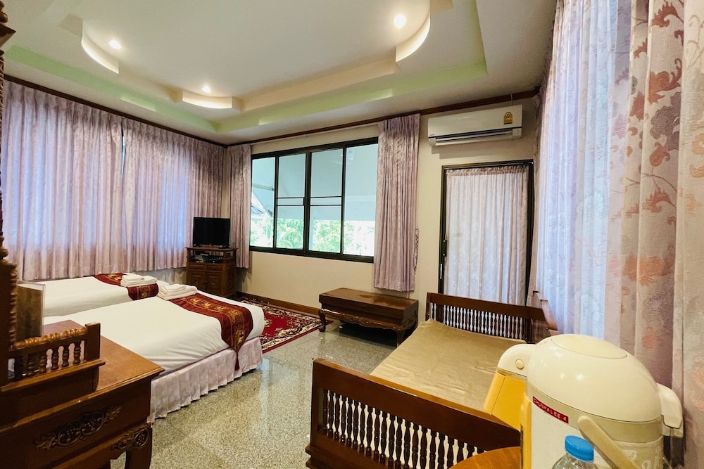 Banrimkwae Paerimnam Resort 27/50