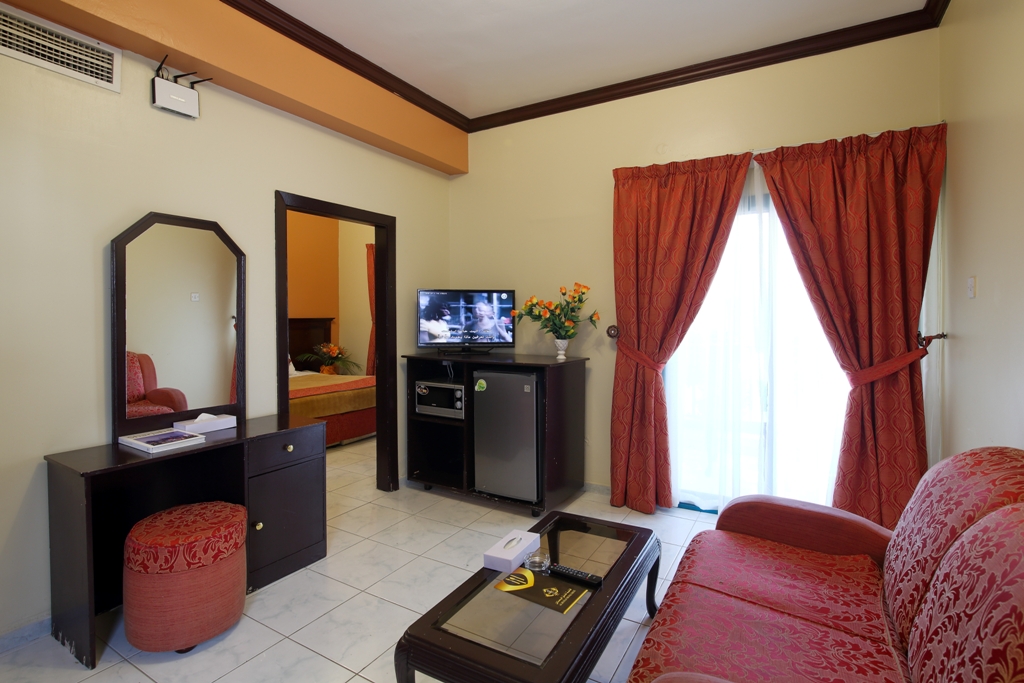 Summer Land Hotel 13/20