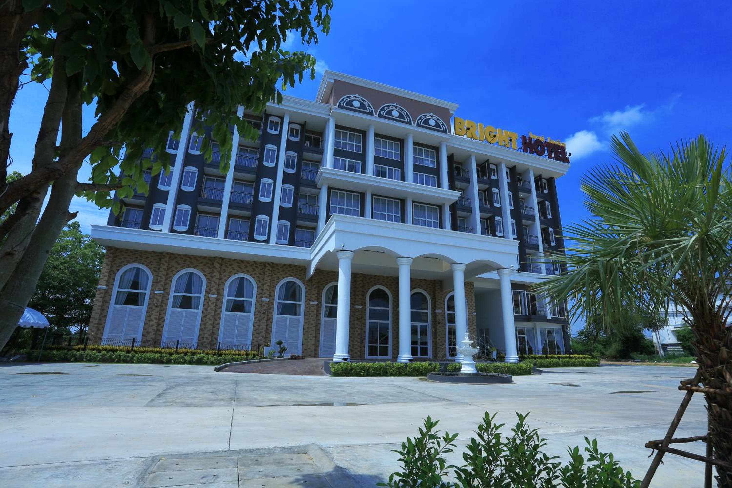 Bright Hotel Khon Kaen 5/50