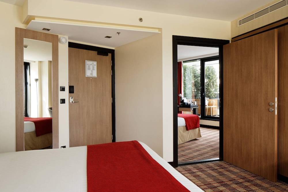 Le Parchamp, Paris Boulogne, a Tribute Portfolio Hotel 24/66