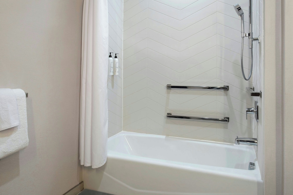 Fairfield Inn Suites By Marriott Somerset 37/40