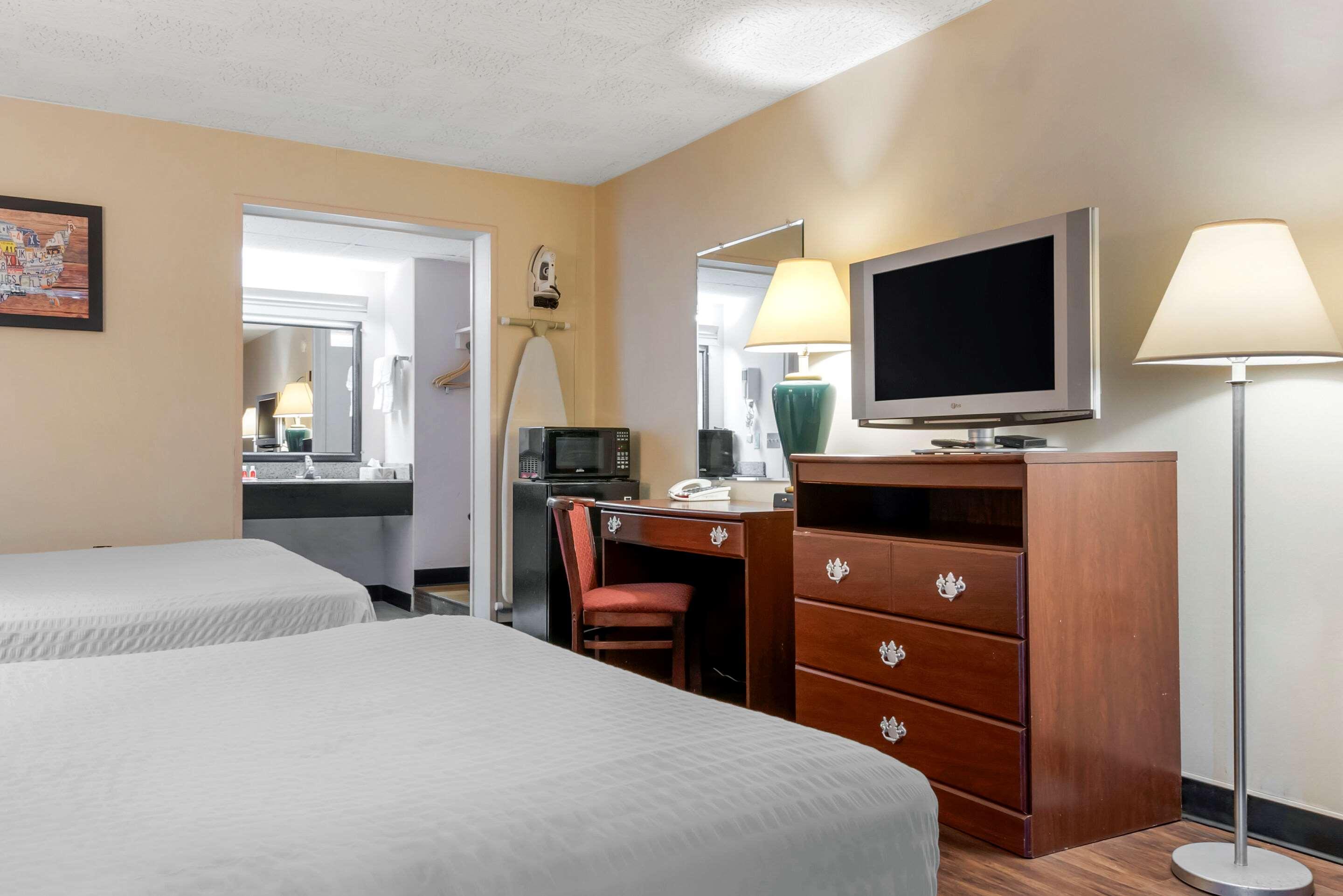 Room, Quadruple, 2 Queen Beds