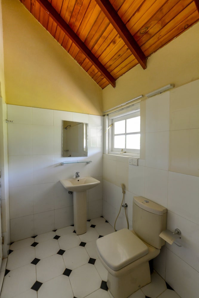 Tea Fields Villa 36/53