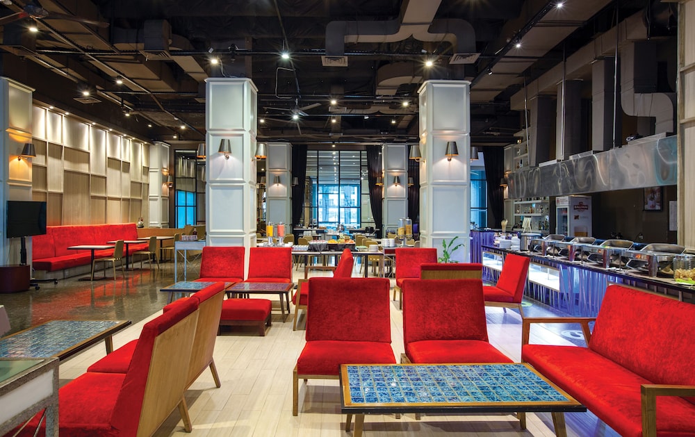 Sparks Life Jakarta, ARTOTEL Curated 31/50