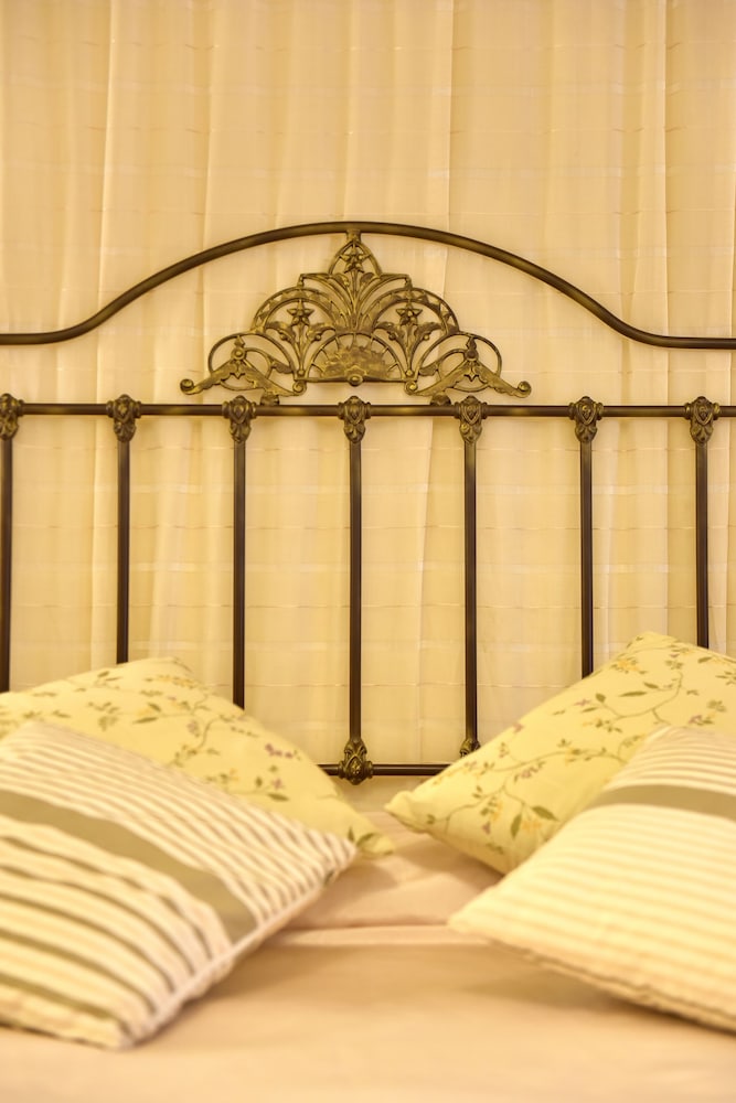 Angelica Boutique Hotel 49/74