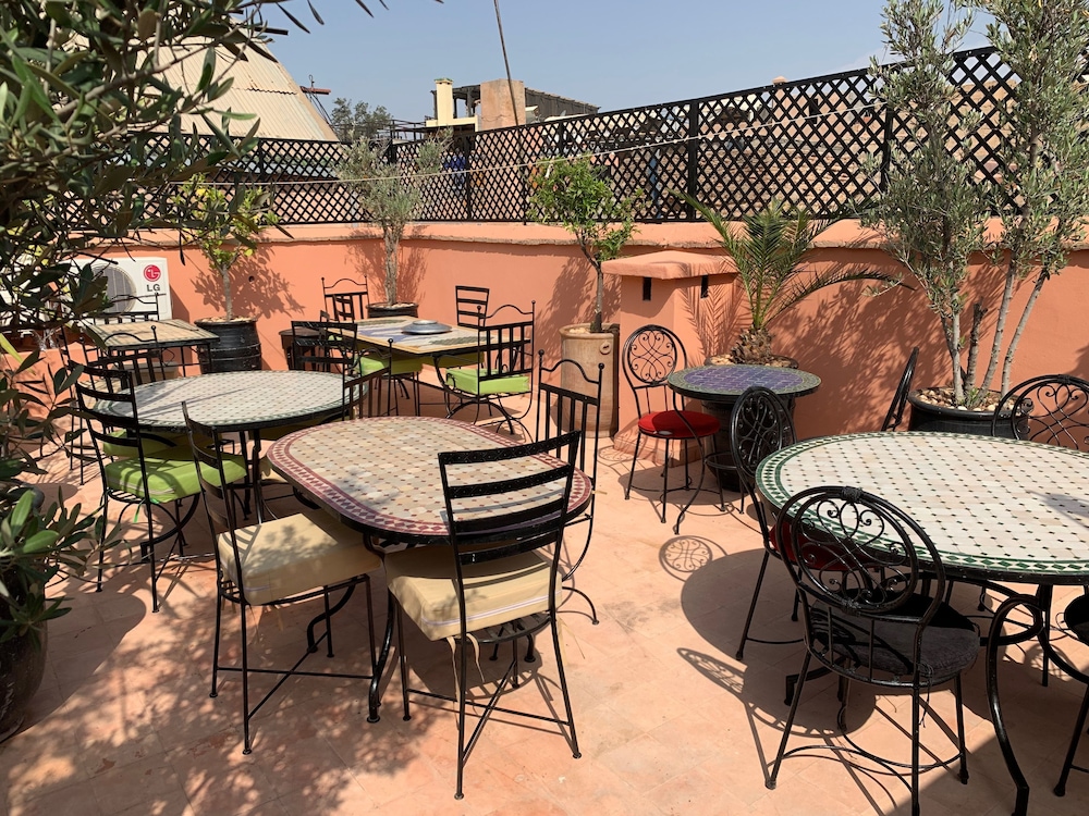 Riad Abaka 36/50