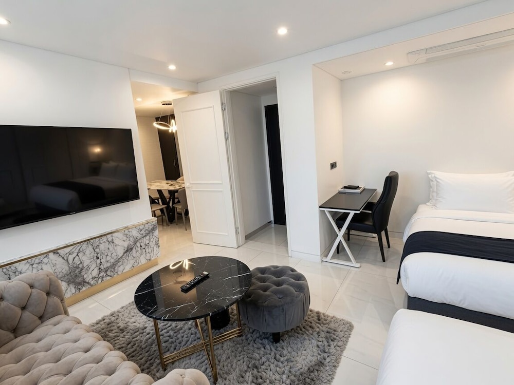 Hotel The May Jongno 31/49