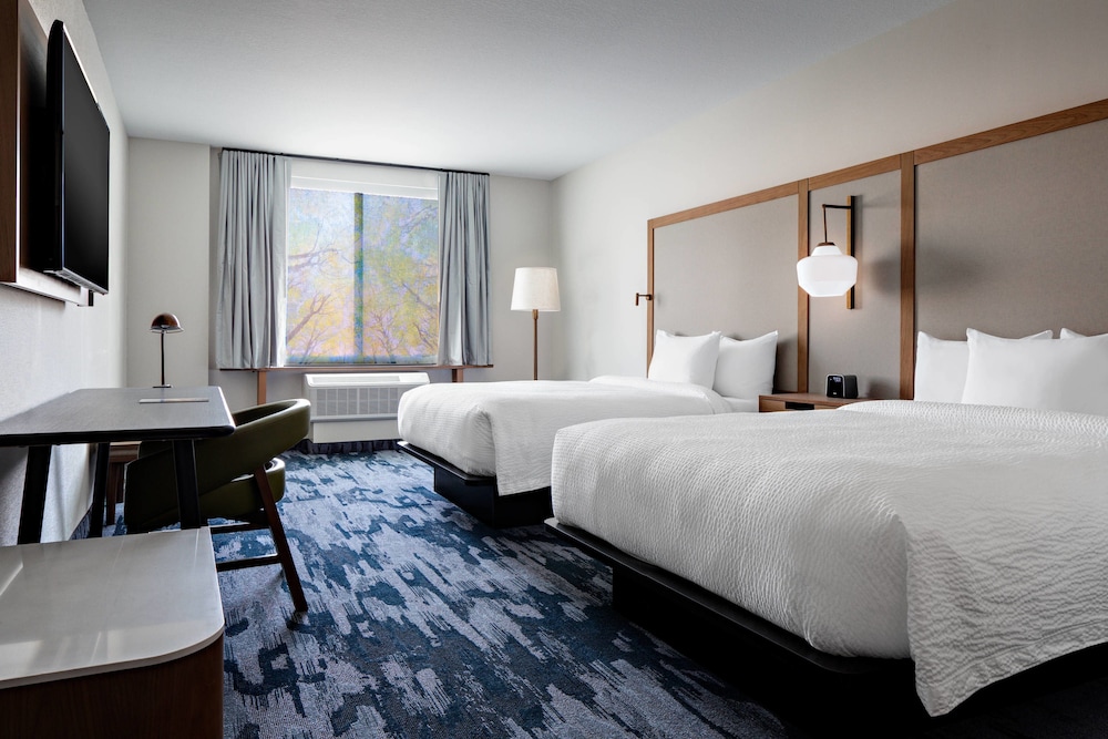 Fairfield Inn & Suites By Marriott Fayetteville 7/18