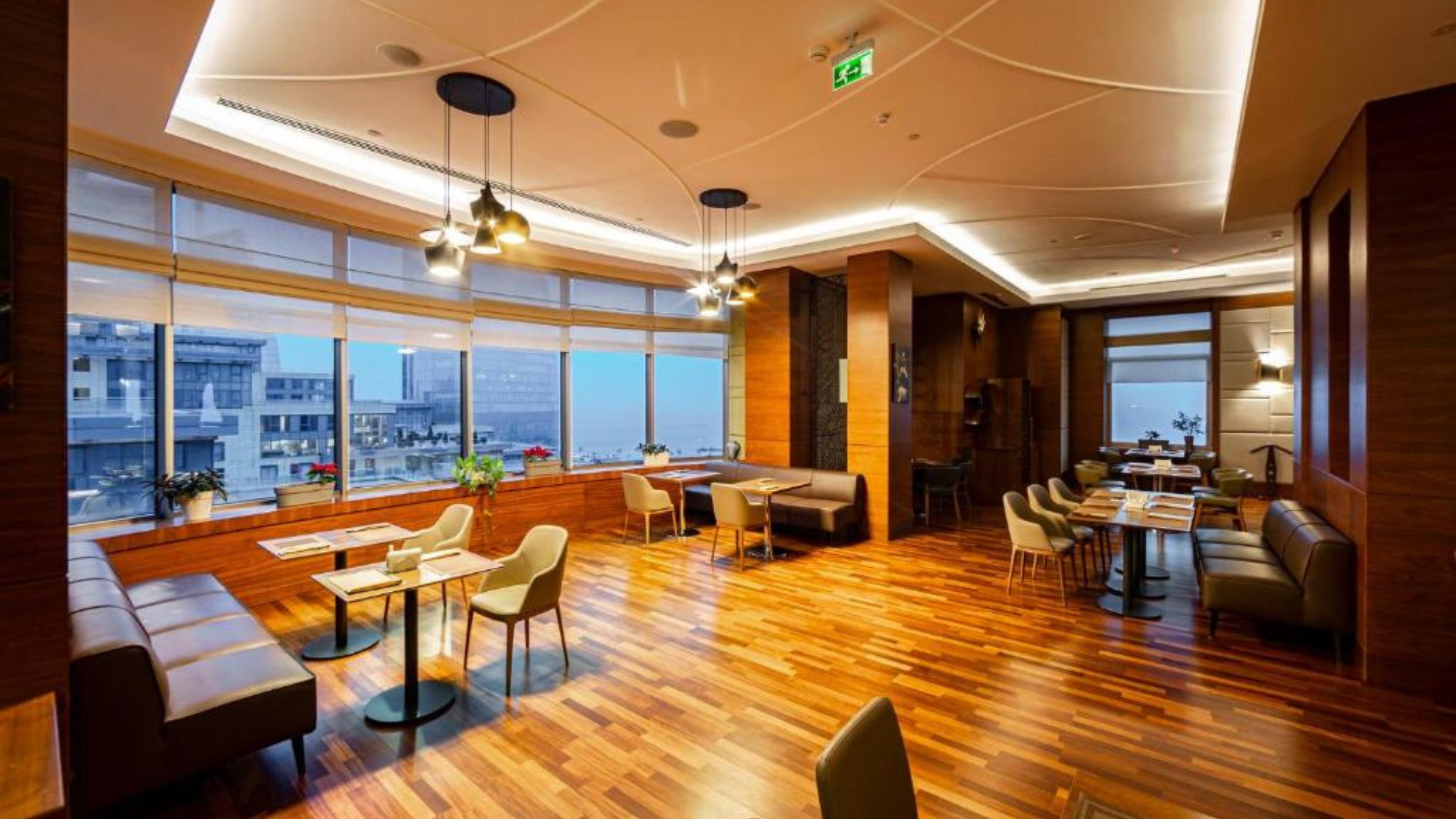Holiday Inn Baku 45/59