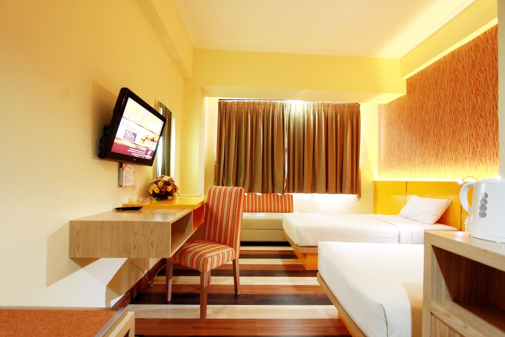 Pandanaran Hotel Semarang 15/60