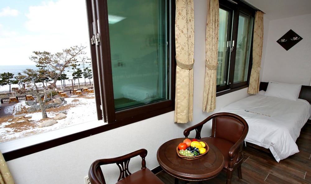 Manripo Hotel 24/49