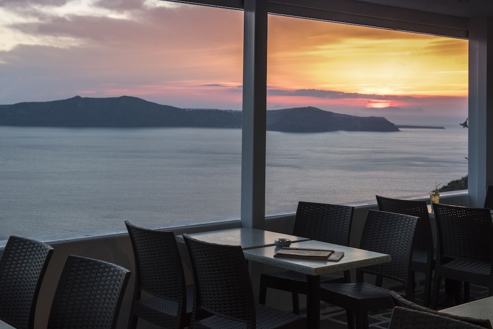 Kastro Suites 60/78