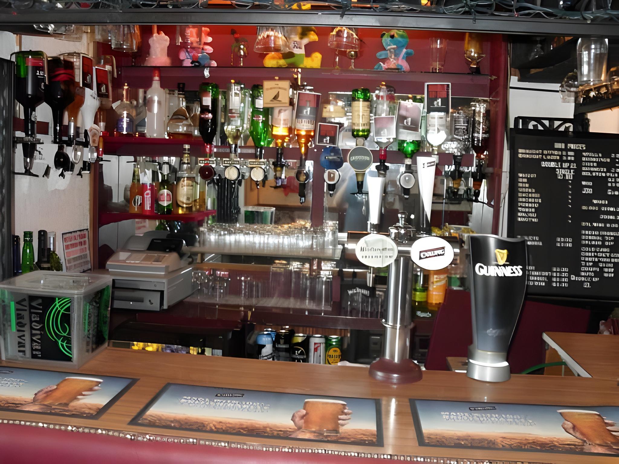 St Albans Hotel - Guest House 13/25
