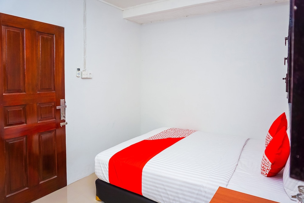 Hotel O Jalan Jenderal Sudirman Near Imam Bonjol Square Formerly Nelvi Guest House 23/50