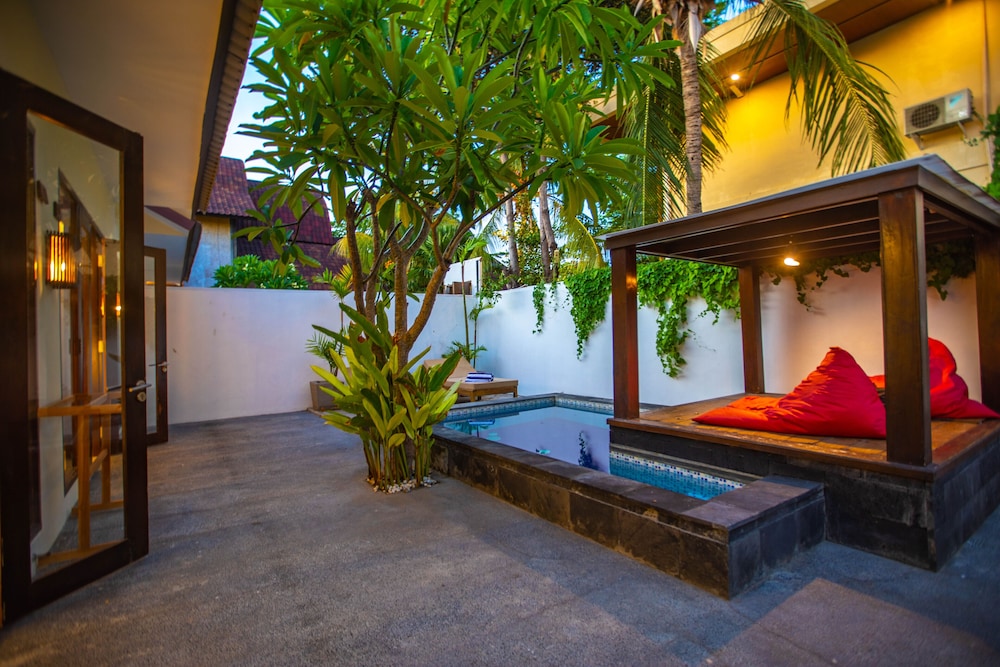 Gili Sands Hotel & Bar 4/66