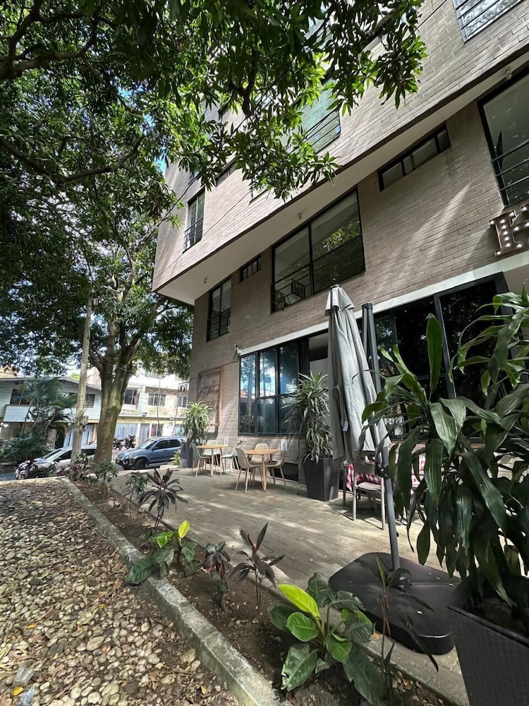 Hotel Zona Verde 2/43