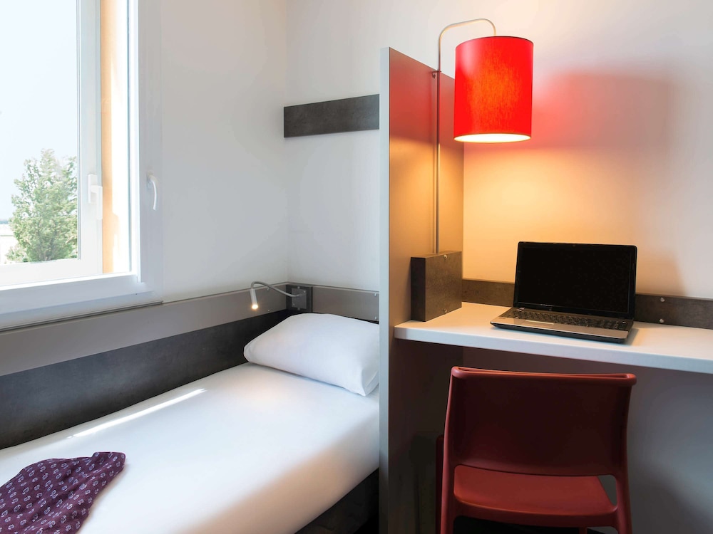 Ibis Budget Aeroport Lyon Saint Exupery 19/51